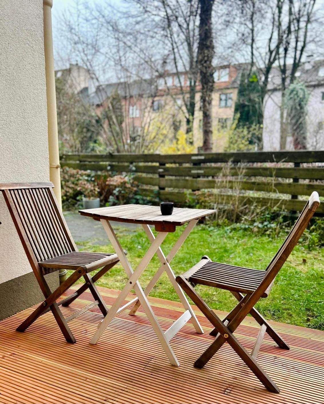 Feelslikehome - Stylische Und Zentrale Altbauwohnung Mit Terrasse&Garten Bochum Exterior photo